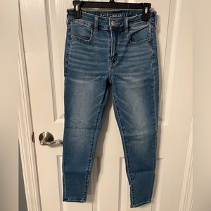 American Eagle Medium Wash Skinny Jeans